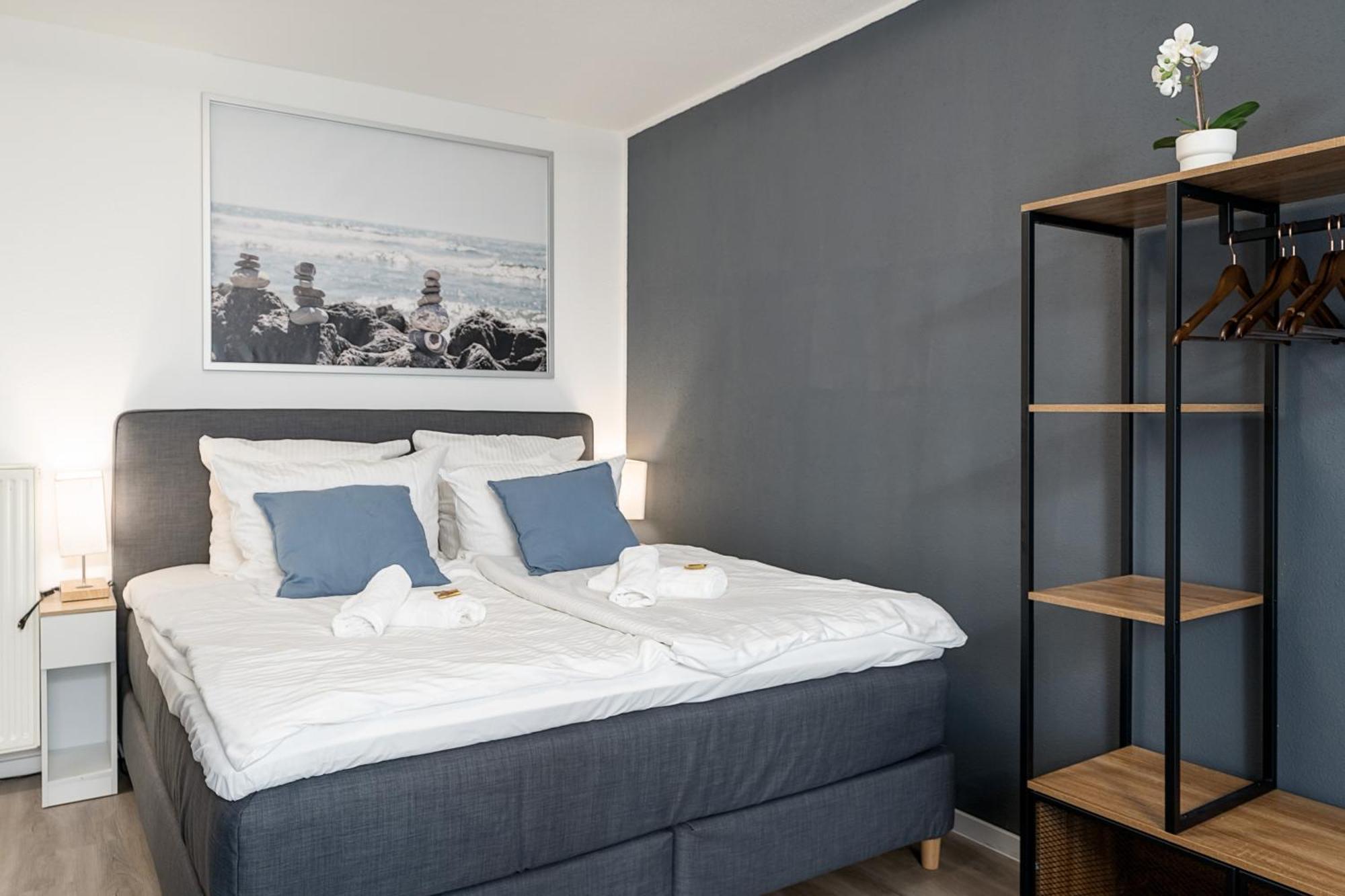Federnest - Luxus-Studio - Kingsize Boxspringbett - Home-Office Mit Monitor Und Drucker - 11 Min Hbf Duisburg Dış mekan fotoğraf